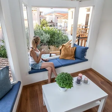 Apartahotel Levkosh At Lefkada's Heart