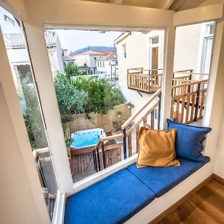 Apartahotel Levkosh At Lefkada's Heart