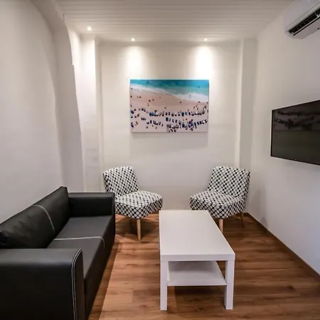 Apartahotel Levkosh At Lefkada's Heart Lefkáda